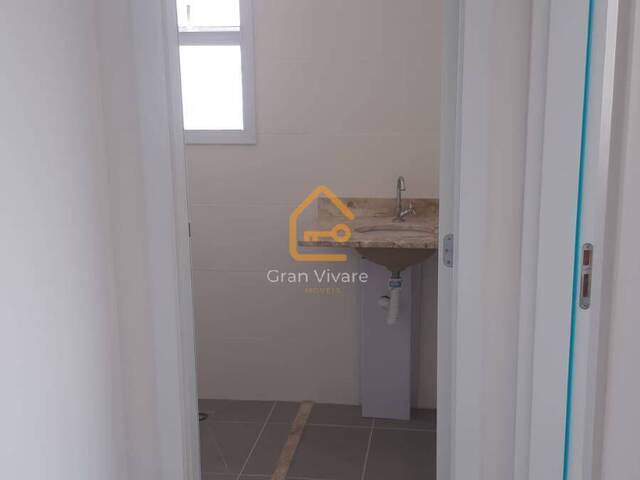 Apartamento para Venda em São José dos Campos - 2