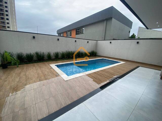 Casa para Venda em São José dos Campos - 5