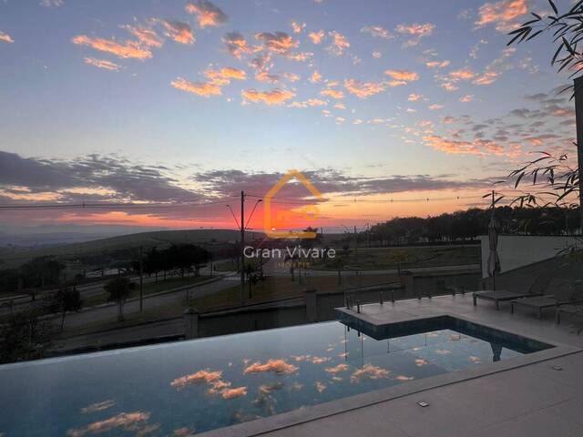 Casa para Venda em São José dos Campos - 4