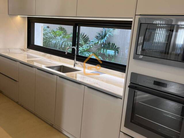 Casa para Venda em São José dos Campos - 5