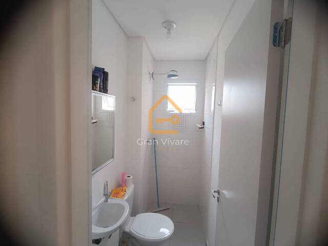 Apartamento para Venda em Jacareí - 5