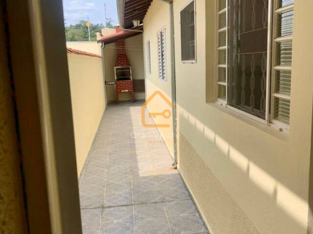 Venda em Jardim Maria Amélia - Jacareí