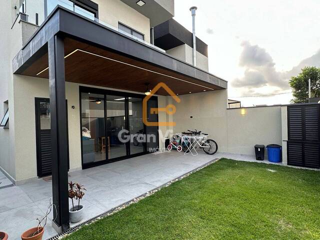 Casa em condomínio para Venda em Jacareí - 2