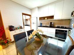 #CA30 - Casa para Venda em Jacareí - SP