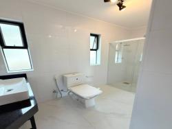 #SO36 - Casa para Venda em Jacareí - SP